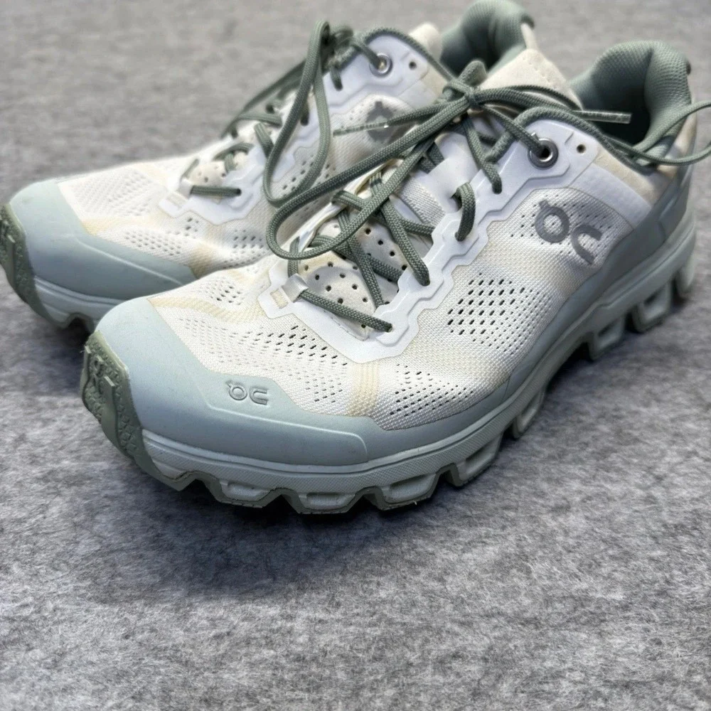 On Cloudventure Trail Running Shoes Womens 7.5 Missiongrip Mesh White Sage Green